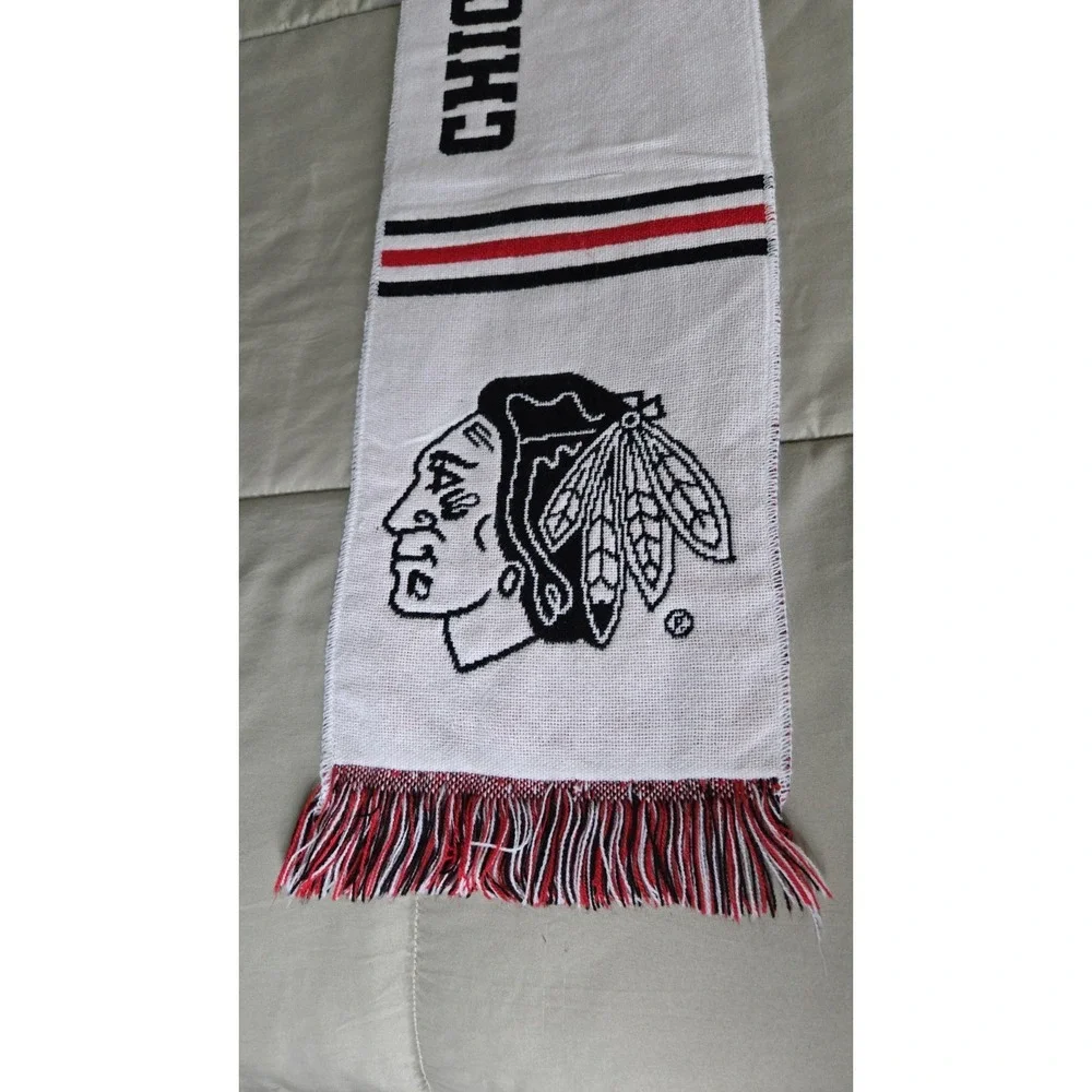 Rare Chicago Blackhawks Double Sided Knit Fringe Scarf NHL Hockey Fan Winter